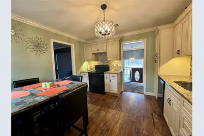 160 Lincoln Boulevard, Hauppauge, NY 11788 - Photo 2