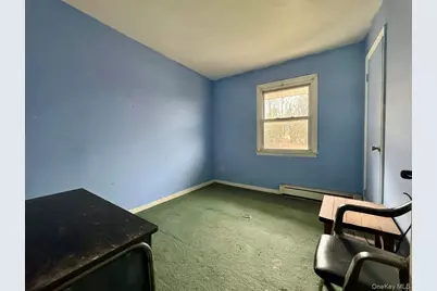 160 Lincoln Boulevard, Hauppauge, NY 11788 - Photo 10