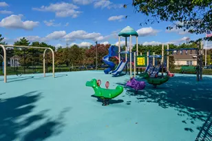 130 Cinnamon Ct, Melville, NY 11747 - Photo 18