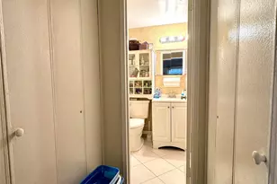 89-15 Parsons Blvd, Jamaica, NY 11432 - Photo 12