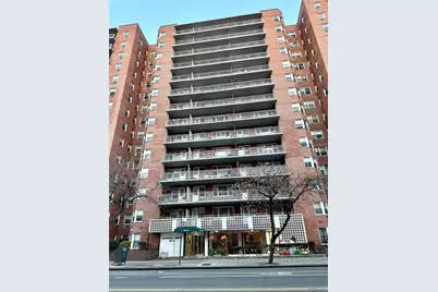 89-15 Parsons Boulevard #9C, Jamaica, NY 11432 - Photo 1