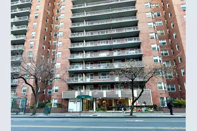 89-15 Parsons Boulevard #9C, Jamaica, NY 11432 - Photo 2