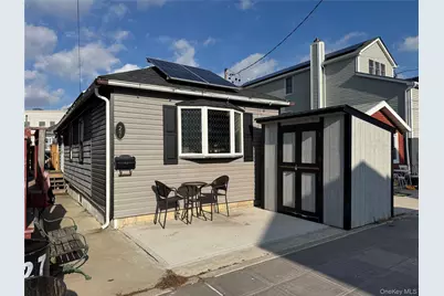 27 W 11th Road, Broad Channel, NY 11693 - Photo 2