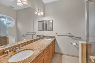 119 Autumn Dr, Plainview, NY 11803 - Photo 12