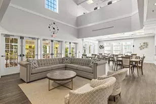 119 Autumn Dr, Plainview, NY 11803 - Photo 20