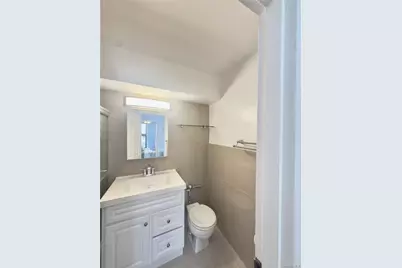 84-09 155th Avenue #2H, Howard Beach, NY 11414 - Photo 10