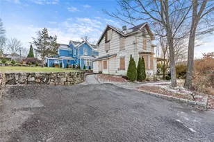 1798 Summit St, Yorktown Heights, NY 10598 - Photo 4