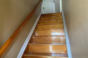 17 Hallock St, Farmingdale, NY 11735 - Photo 8