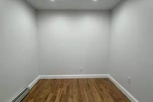 140-14 174th St, Rochdale, NY 11434 - Photo 10