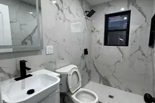 140-14 174th St, Rochdale, NY 11434 - Photo 16