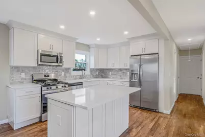 3 Bellrose Avenue, Centereach, NY 11720 - Photo 20