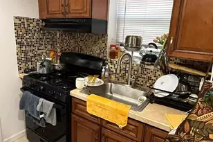 158-40 96th St, Howard Beach, NY 11414 - Photo 8