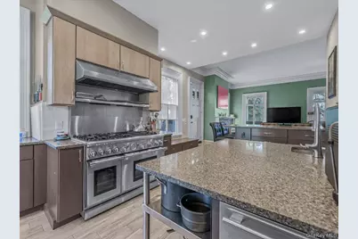 29 Center Drive, Douglaston, NY 11363 - Photo 14