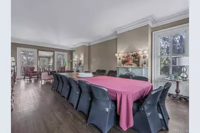 29 Center Drive, Douglaston, NY 11363 - Photo 10