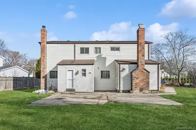 105 Loop Drive, Sayville, NY 11782 - Photo 34