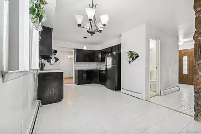 105 Loop Drive, Sayville, NY 11782 - Photo 12