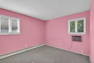 2810 Chestnut Ave, Ronkonkoma, NY 11779 - Photo 14