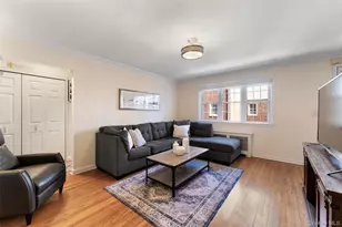 51 Cross St, Bronxville, NY 10708 - Photo 2