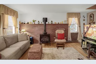 103 Wauwepex Trail, Ridge, NY 11961 - Photo 4