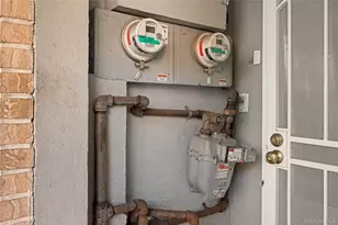 2611 Decatur Ave, Bronx, NY 10458 - Photo 32