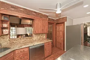 60 Connecticut Ave, Freeport, NY 11520 - Photo 16