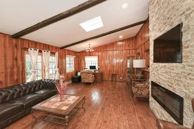 60 Connecticut Avenue, Freeport, NY 11520 - Photo 20