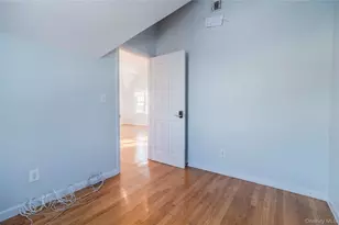 168-23 Powells Cove Blvd, Whitestone, NY 11357 - Photo 18