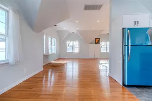 168-23 Powells Cove Blvd, Whitestone, NY 11357 - Photo 6