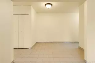 109-23 71st Rd, Forest Hills, NY 11375 - Photo 4