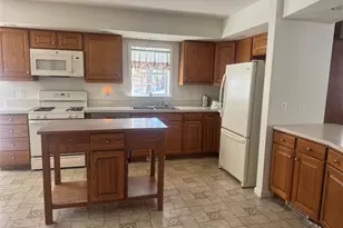 1407 Middle Rd, Calverton, NY 11933 - Photo 6