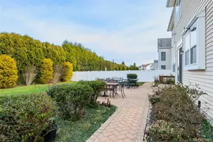 4 Avolet Ct, Mount Sinai, NY 11766 - Photo 34