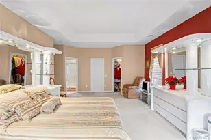 4 Avolet Ct, Mount Sinai, NY 11766 - Photo 18