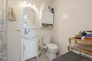 855 E Broadway, Long Beach, NY 11561 - Photo 14