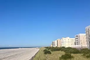 855 E Broadway, Long Beach, NY 11561 - Photo 30