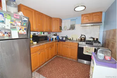 2 Aster Drive, New Hyde Park, NY 11040 - Photo 22