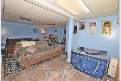 2 Aster Drive, New Hyde Park, NY 11040 - Photo 20