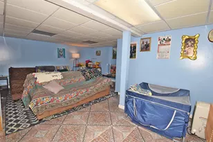 2 Aster Dr, New Hyde Park, NY 11040 - Photo 20