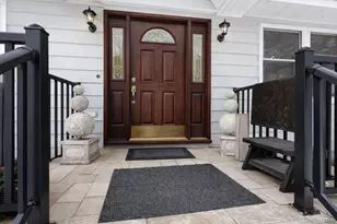 145 N Fostertown Dr, Newburgh, NY 12550 - Photo 4