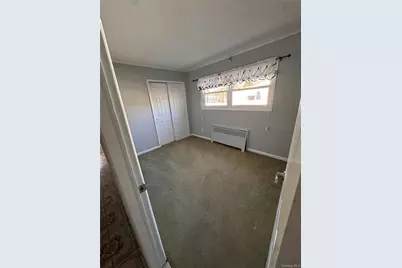 210 Schoenfeld Boulevard, Patchogue, NY 11772 - Photo 14