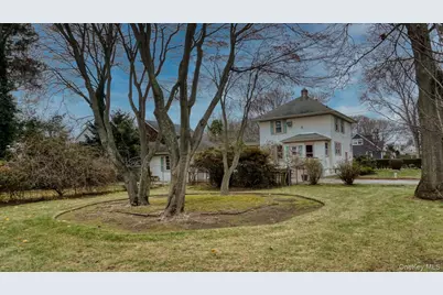 64 Ketewamoke Avenue, Babylon, NY 11702 - Photo 6