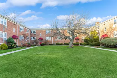 183 Drake Avenue #2E, New Rochelle, NY 10805 - Photo 18