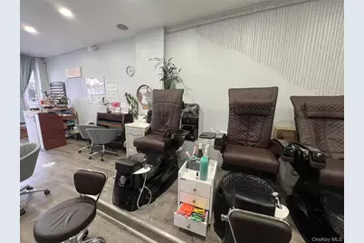 44-07 Kissena Blvd, Flushing, NY 11355 - Photo 4