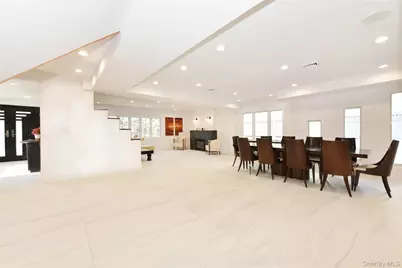 85-35 Midland Parkway, Jamaica, NY 11432 - Photo 8