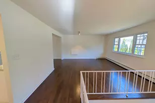 562 Westbrook Dr, Cortlandt Manor, NY 10567 - Photo 2