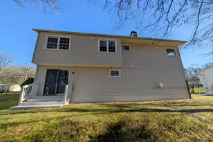 562 Westbrook Dr, Cortlandt Manor, NY 10567 - Photo 12