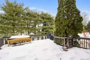 39 Alex Dr, White Plains, NY 10605 - Photo 16