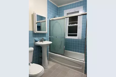 12705 88th Avenue, Richmond Hill, NY 11418 - Photo 2