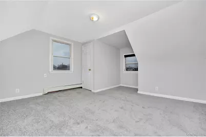 842 Brook Street, West Babylon, NY 11704 - Photo 34