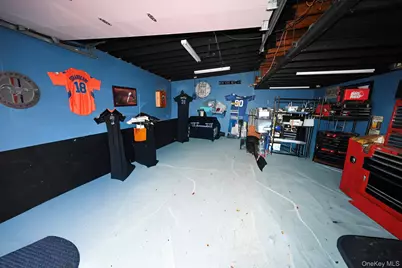 308 Jericho, New Hyde Park, NY 11040 - Photo 12