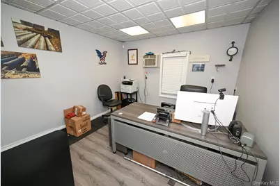 308 Jericho, New Hyde Park, NY 11040 - Photo 16